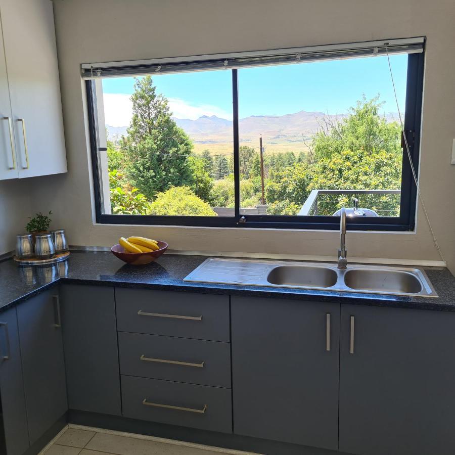 Clarens Escape Διαμέρισμα Εξωτερικό φωτογραφία